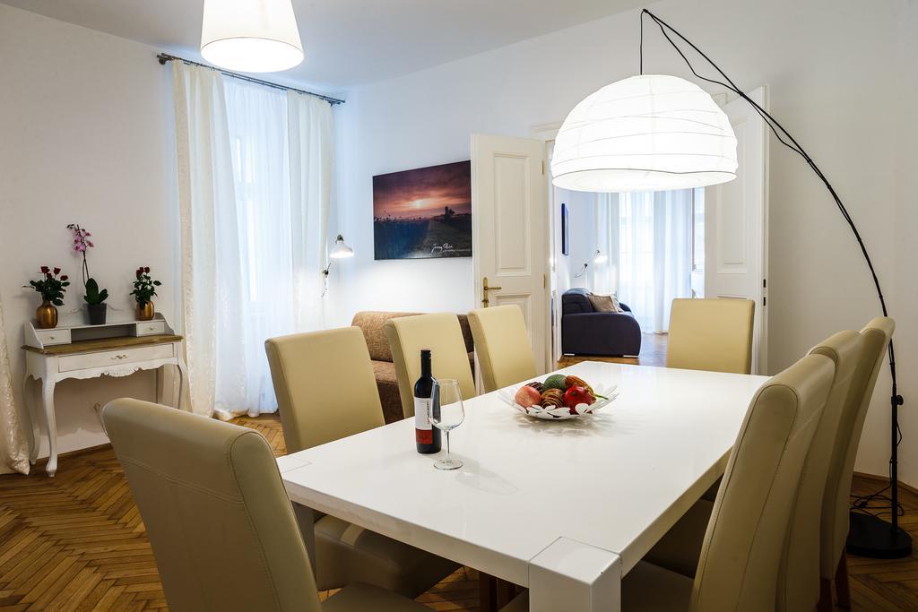 Judengasse Premium By Ichbucheat Apartment Wina Ruang foto